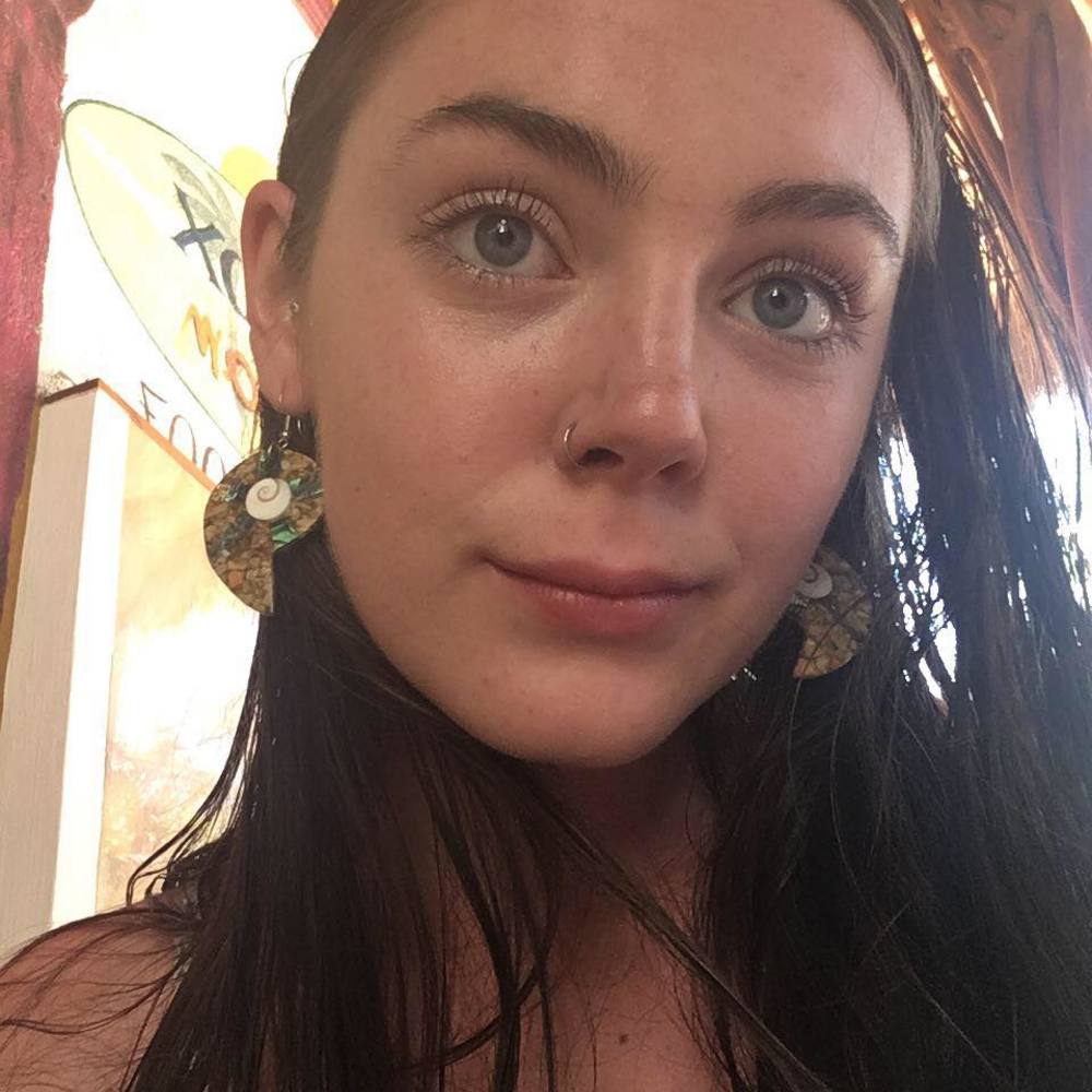 Meet your Posher, Caillie